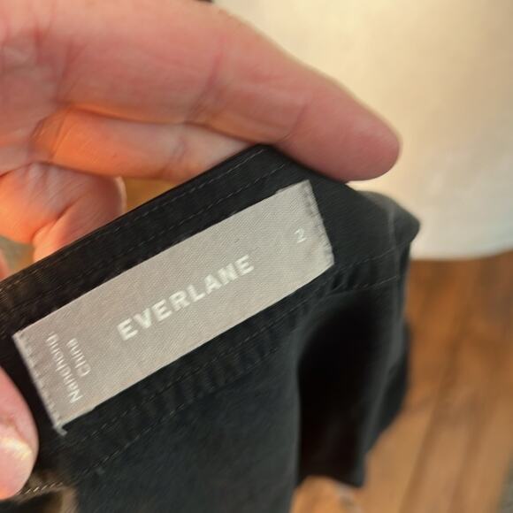 Everlane Charcoal black washable silk long sleeve Wrap Blouse size 2 - Picture 3 of 4